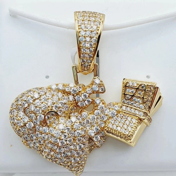 "14K Gold Plated Cubic Zircon Pendant, EVBRS362 - Picture 10 of 10